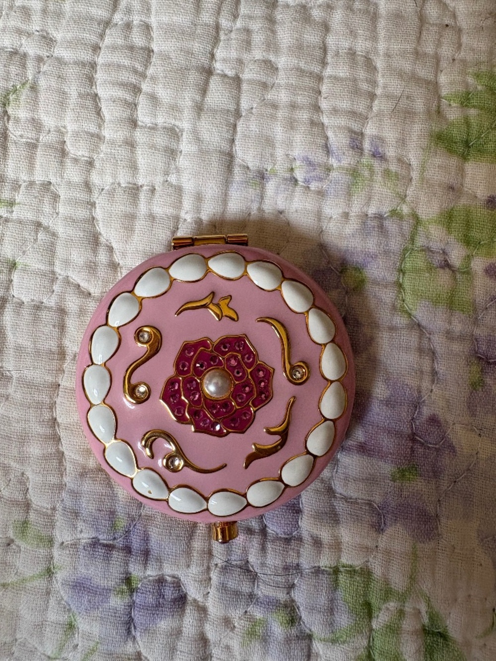 Estée Lauder Pink Gateau Compact by Monica Kosann